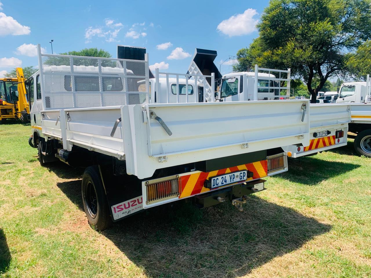 ISUZU NQR400 CREWCAB DROPSIDE