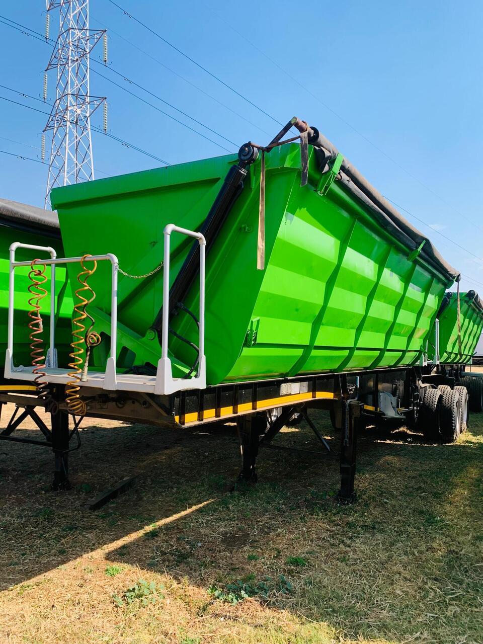 Side Tipper Trailer