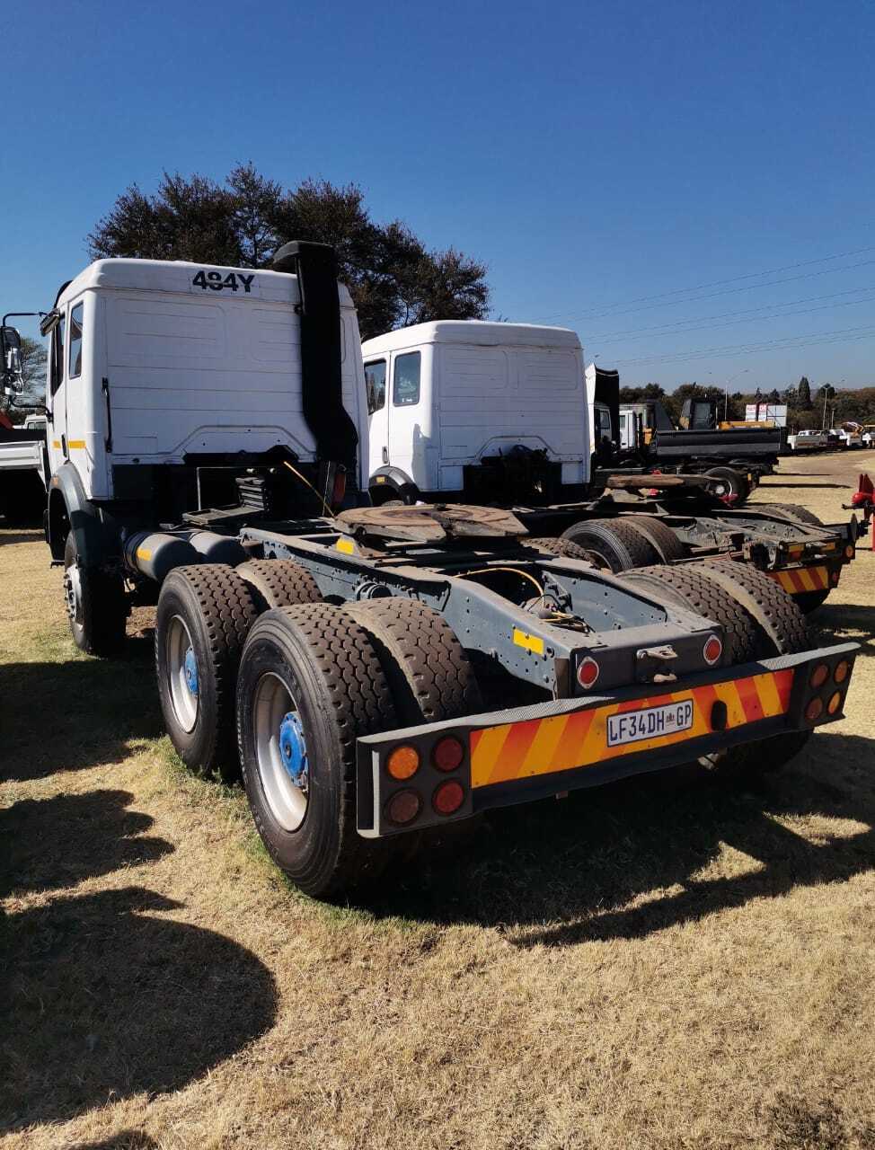 MERCEDES BENZ POWERLINER TRUCK