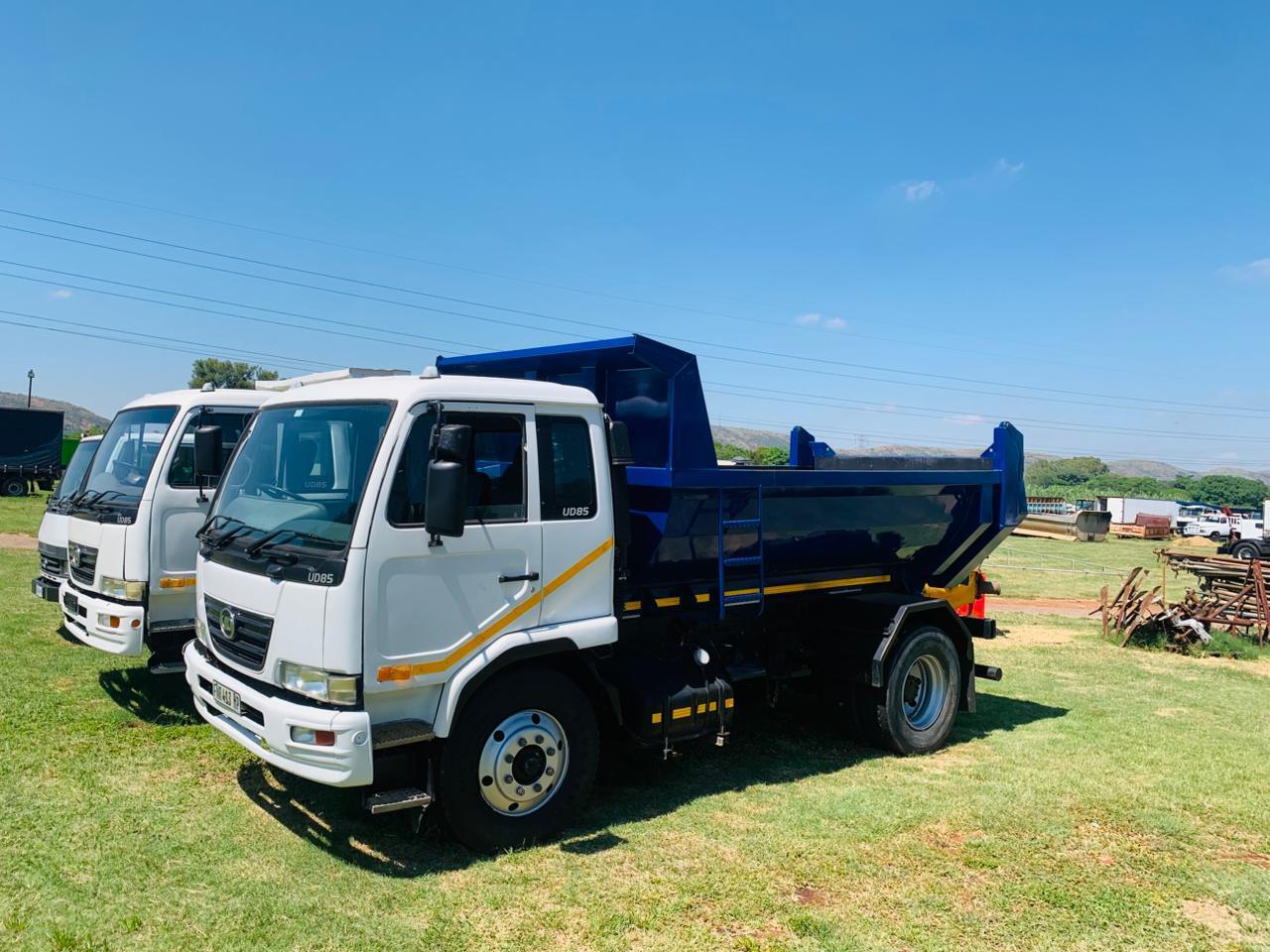 NISSAN UD 85 6 CUBE TIPPER TRUCK
