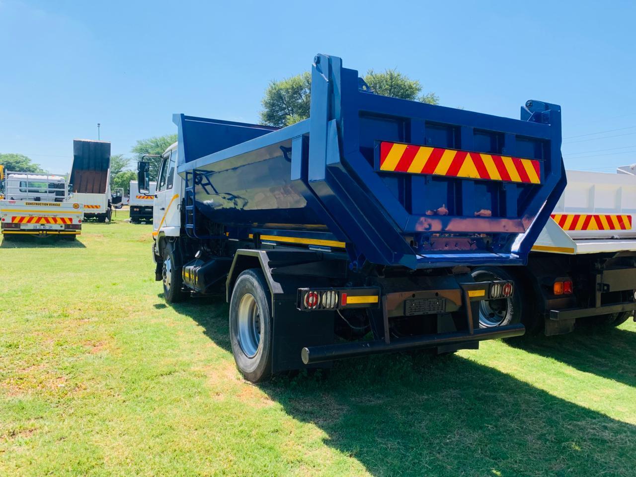 NISSAN UD 85 6 CUBE TIPPER TRUCK