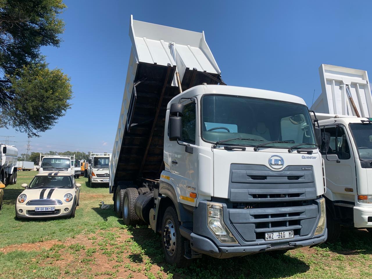 NISSAN DIESEL UD QUESTER 10 CUBE TIPPER