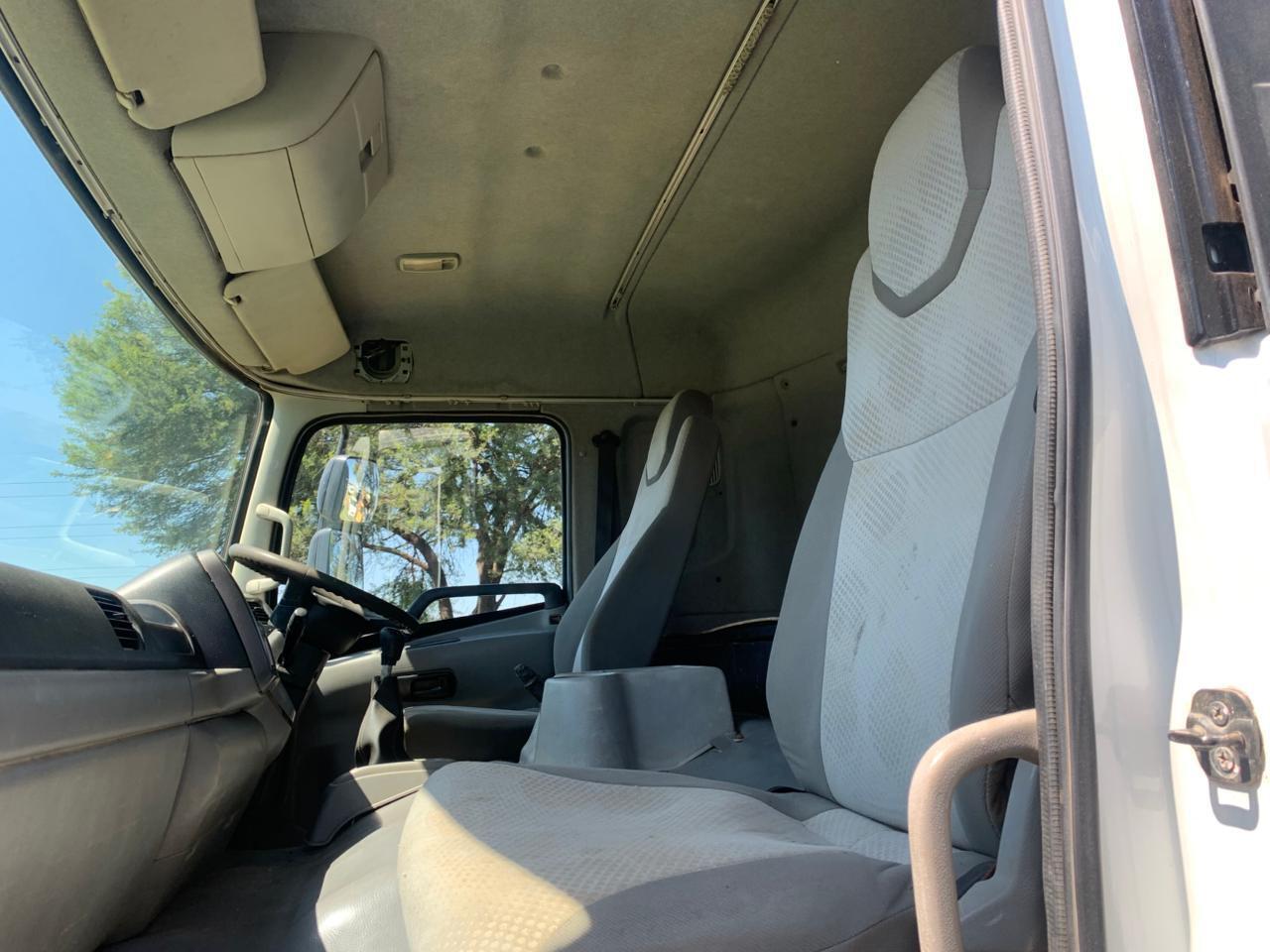 NISSAN DIESEL UD QUESTER 10 CUBE TIPPER