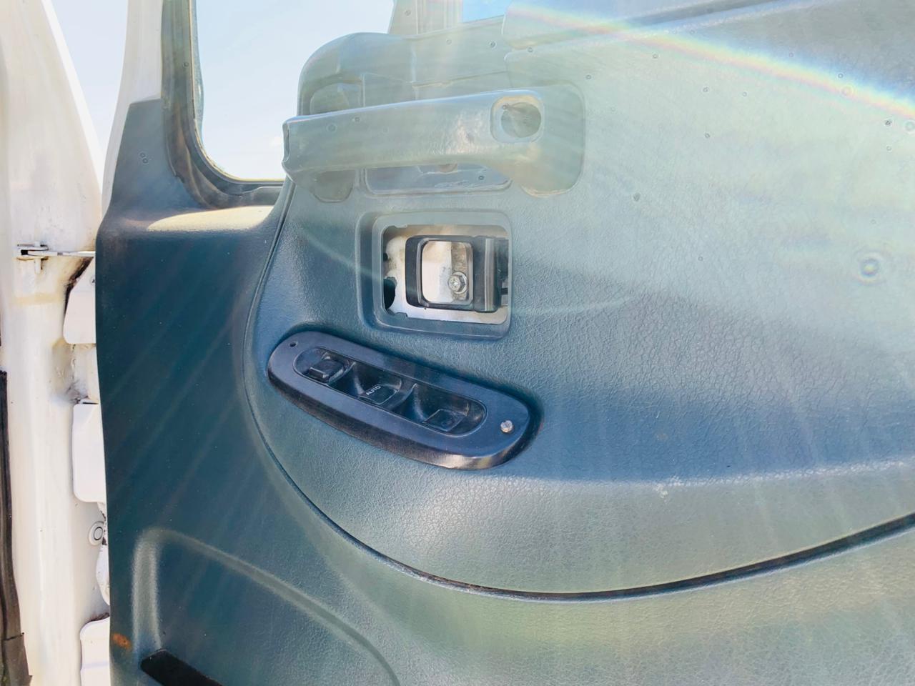 NISSAN DIESEL UD85 DIESEL TANKER