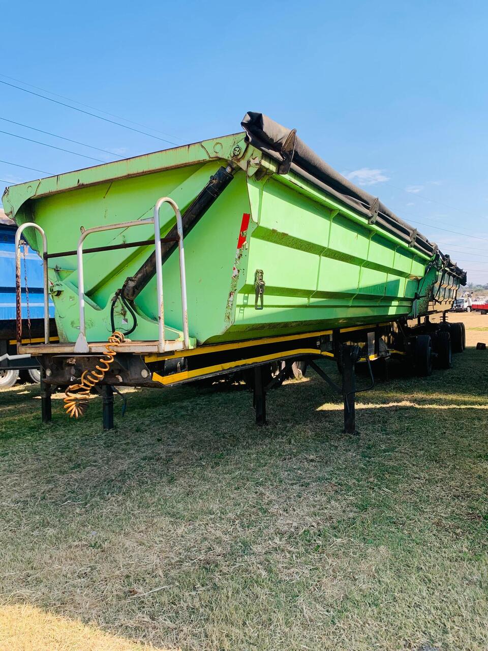 Side Tipper Trailer