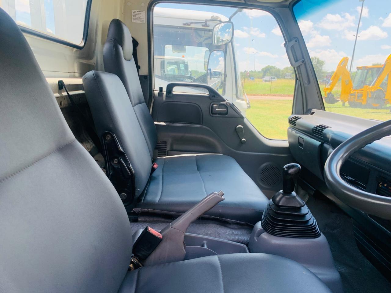 ISUZU NQR 400 4 TON DROPSIDE