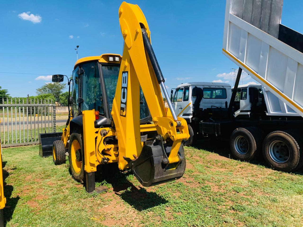JCB 3CX