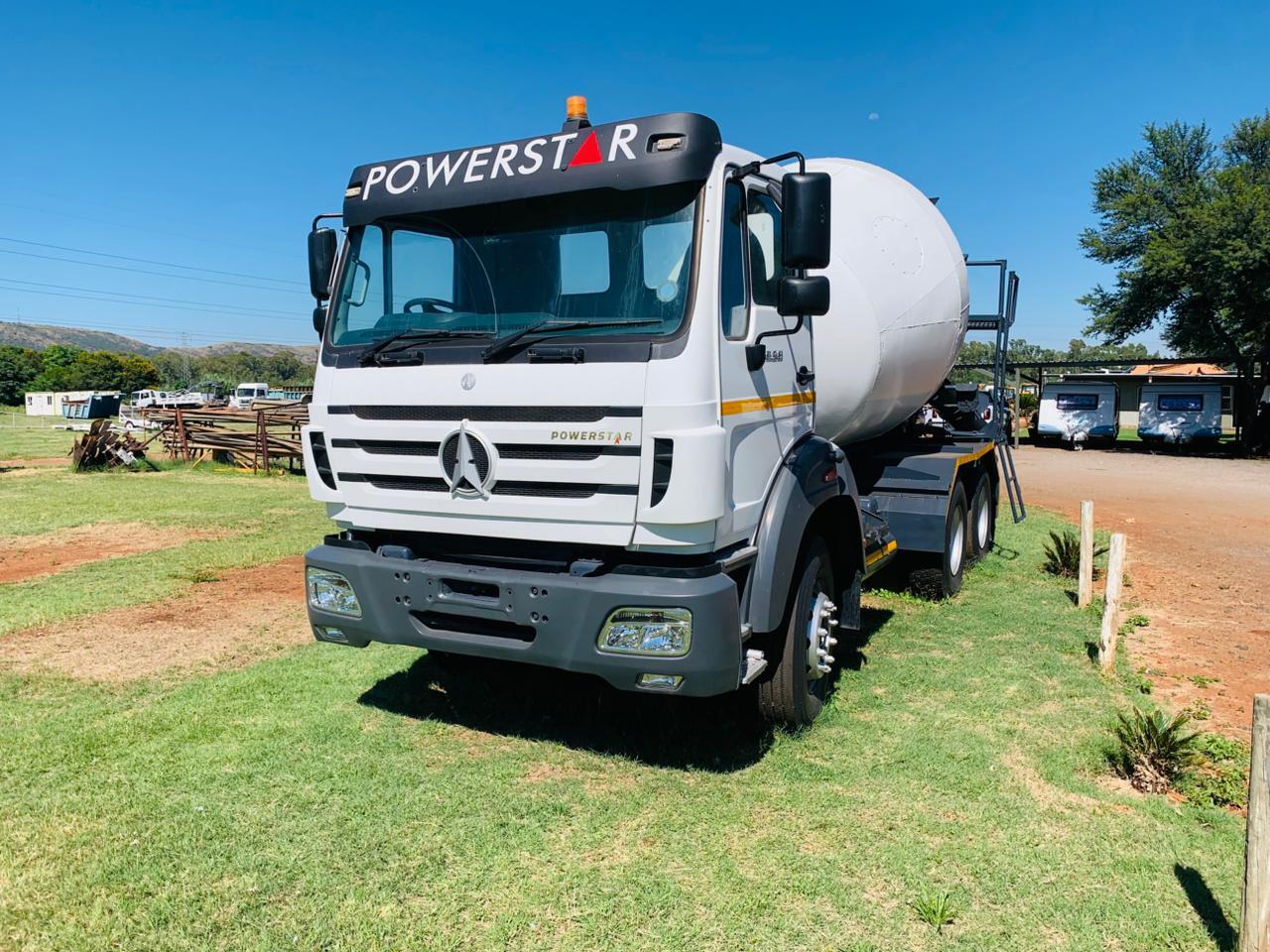 POWERSTAR CONCRETE MIXER