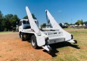 NISSAN DIESEL UD85 SKIPLOADER
